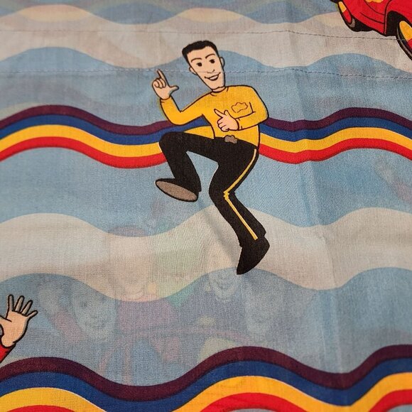 The Wiggles kids' room window valance / fabric by Dan River Upcycle project - Picture 4 of 6